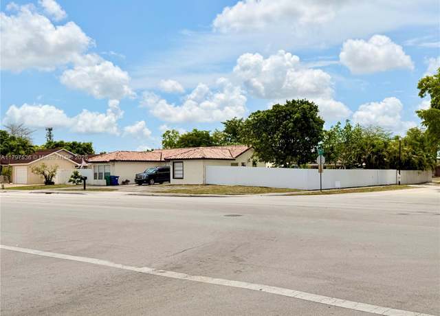 Property at 5730 NW 199th St, Hialeah, FL 33015, 3 beds, 2 baths