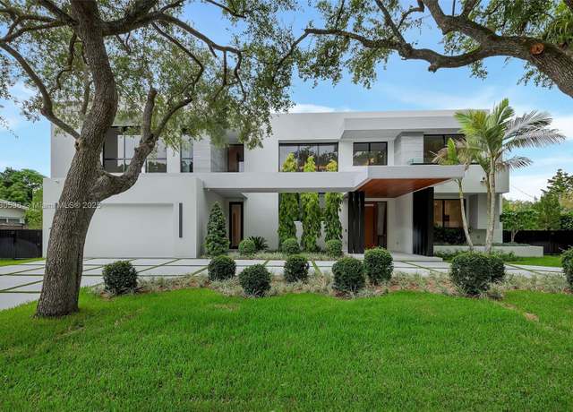 Property at 13075 SW 82nd Ct, Pinecrest, FL 33156, 6 beds, 7 baths