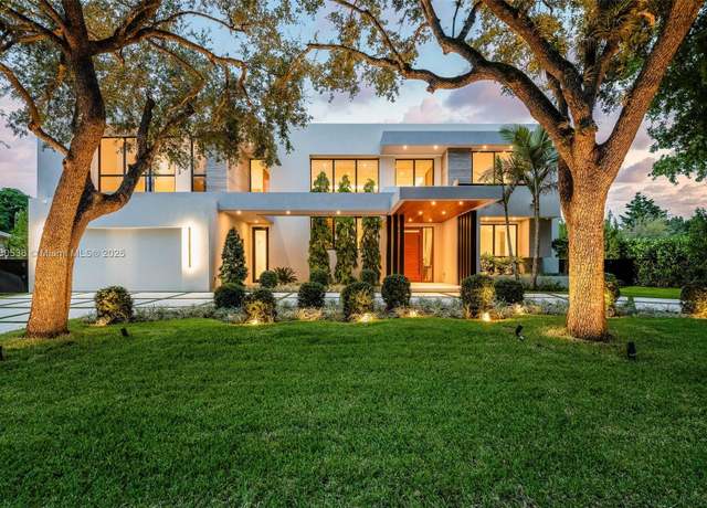 Property at 13075 SW 82nd Ct, Pinecrest, FL 33156, 6 beds, 7 baths