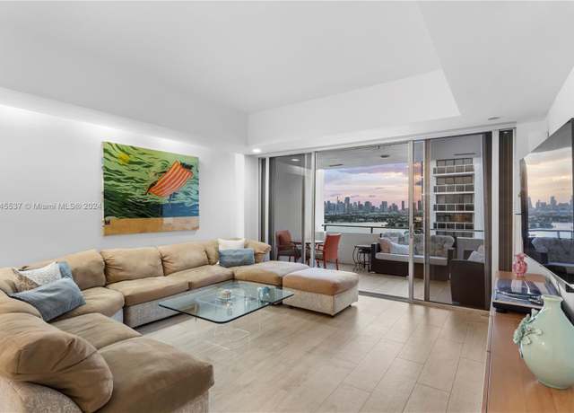 Property at 11 Island Ave Ph 5, Miami Beach, FL 33139, 2 beds, 2 baths