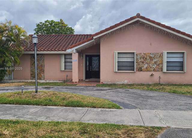 Property at 2739 SW 131st Pl, Miami, FL 33175, 3 beds, 2 baths