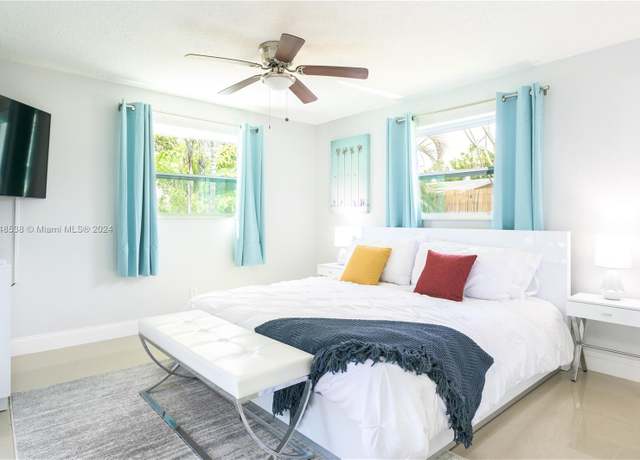 Property at 80 NW 40th St, Oakland Park, FL 33309, 3 beds, 2 baths