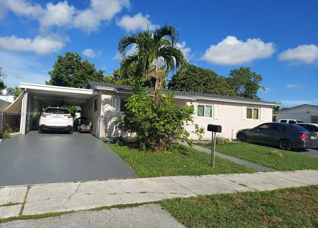 Property at 20200 SW 113th Pl, Miami, FL 33189, 3 beds, 2 baths