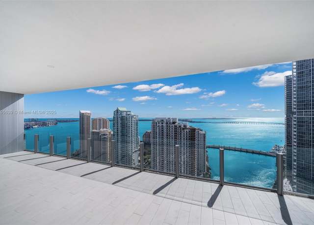 Property at 300 Biscayne Blvd Way #3802, Miami, FL 33131, 3 beds, 3.5 baths