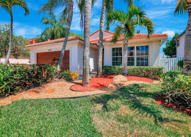 Property at 18225 NW 21st St, Pembroke Pines, FL 33029, 3 beds, 2 baths
