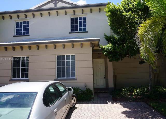 Property at 1229 Abaco Ln Unit -, Riviera Beach, FL 33404, 3 beds, 3 baths