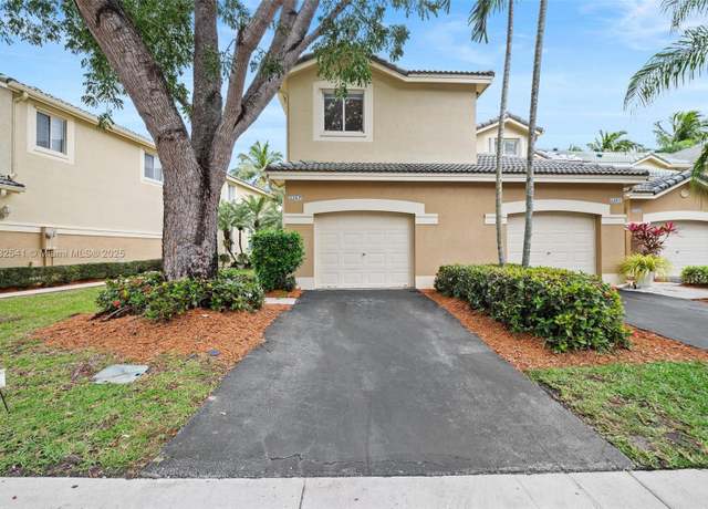 Property at 2267 Cordoba Bnd #2267, Weston, FL 33327, 4 beds, 2.5 baths