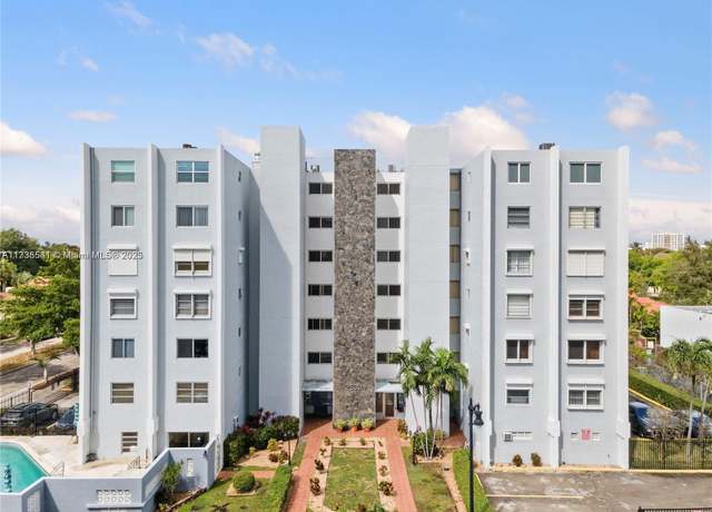 Property at 2530 SW 3rd Ave #206, Miami, FL 33129, 2 beds, 2 baths