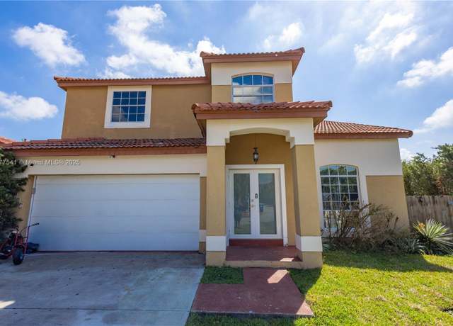 Property at 20101 NW 81st Ct, Hialeah, FL 33015, 4 beds, 2.5 baths