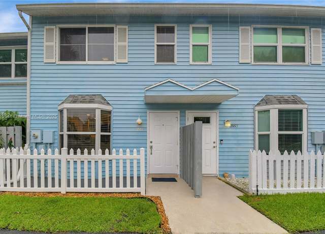 Property at 1881 NE 15th Ave, Fort Lauderdale, FL 33305, 2 beds, 1.5 baths