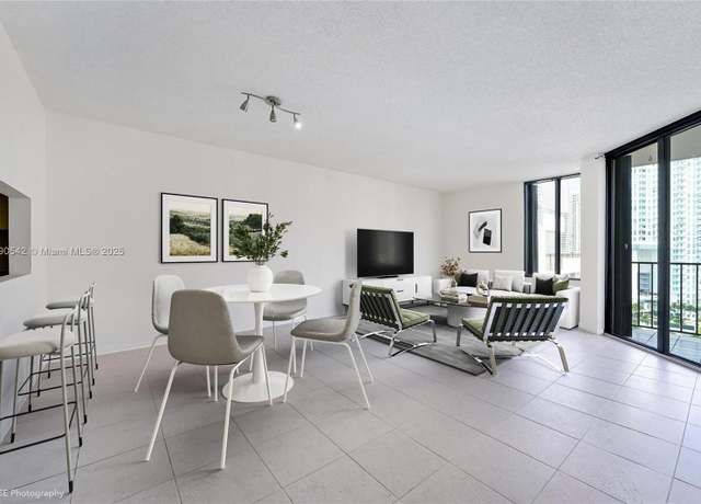 Property at 520 Brickell Key Dr Unit A1812, Miami, FL 33131, 1 bed, 1.5 baths