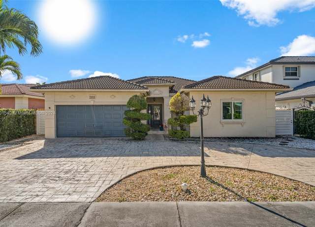 Property at 14944 SW 32nd Ter, Miami, FL 33185, 4 beds, 3 baths