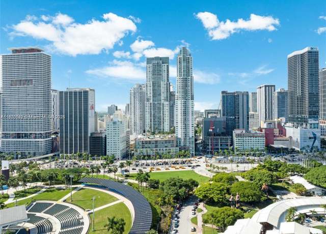Property at 253 NE 2nd St #2608, Miami, FL 33132, 2 beds, 2 baths