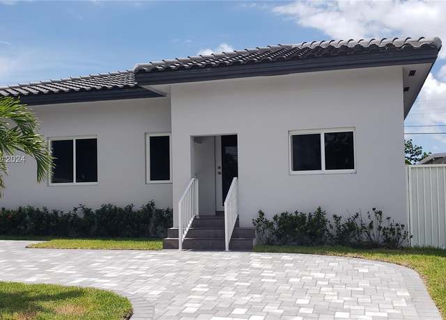 Property at 5630 SW 5th St, Miami, FL 33134, 5 beds, 5 baths