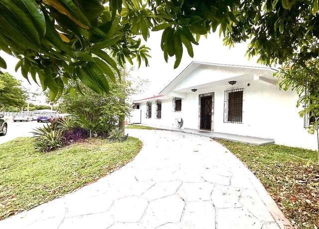 Property at 598 SW 121st Ave, Miami, FL 33184, 5 beds, 3 baths