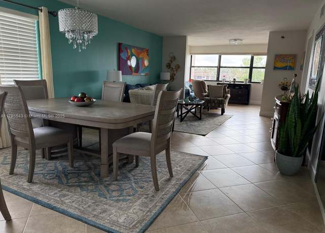 Property at 10207 Sunrise Lakes Blvd #401, Sunrise, FL 33322, 2 beds, 2 baths