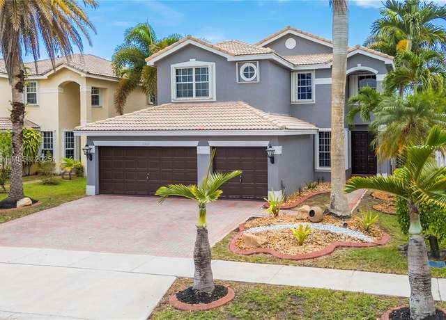 Property at 15862 SW 24th St, Miramar, FL 33027, 6 beds, 4 baths