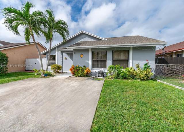 Property at 30204 SW 161st Ave, Homestead, FL 33033, 4 beds, 2 baths