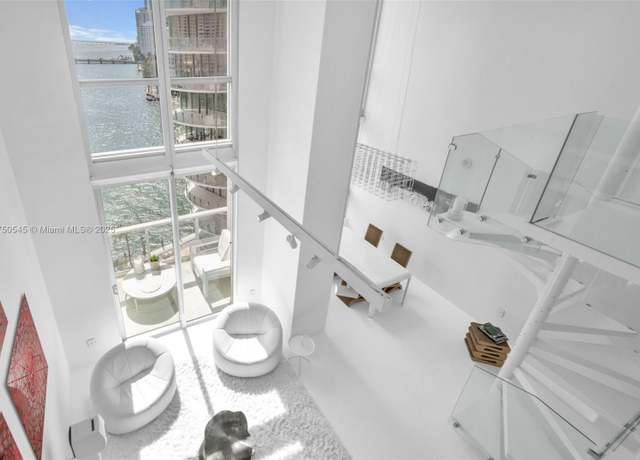 Property at 300 S Biscayne Blvd Unit L-1012, Miami, FL 33131, 1 bed, 2 baths