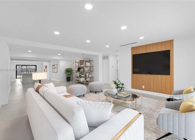 Property at 2231 N 49th Ave, Hollywood, FL 33021, 4 beds, 3.5 baths