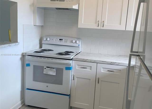 Property at 8861 Sunrise Lakes Blvd #307, Sunrise, FL 33322, 1 bed, 1 bath