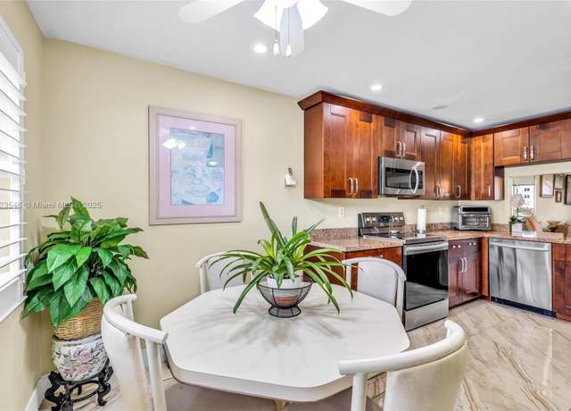 Property at 2606 NW 104th Ave #106, Sunrise, FL 33322, 2 beds, 2 baths