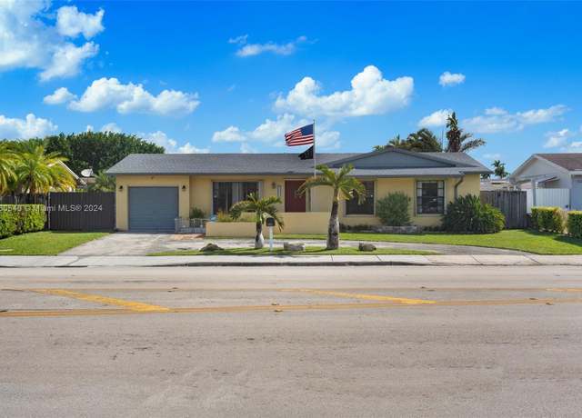 Property at 11921 SW 122nd Ave, Miami, FL 33186, 3 beds, 2 baths