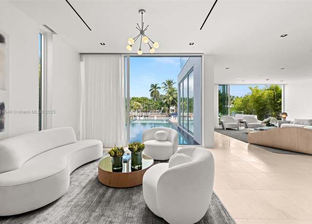 Property at 1031 W 48th St, Miami Beach, FL 33140, 4 beds, 4.5 baths