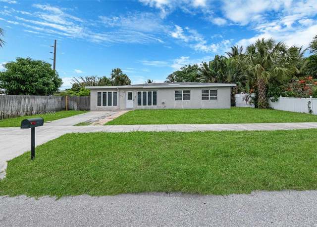Property at 610 Snowden Dr, Lake Worth, FL 33461, 3 beds, 1 bath