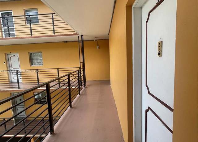 Property at 365 NE 125th St #302, North Miami, FL 33161, 1 bed, 1.5 baths