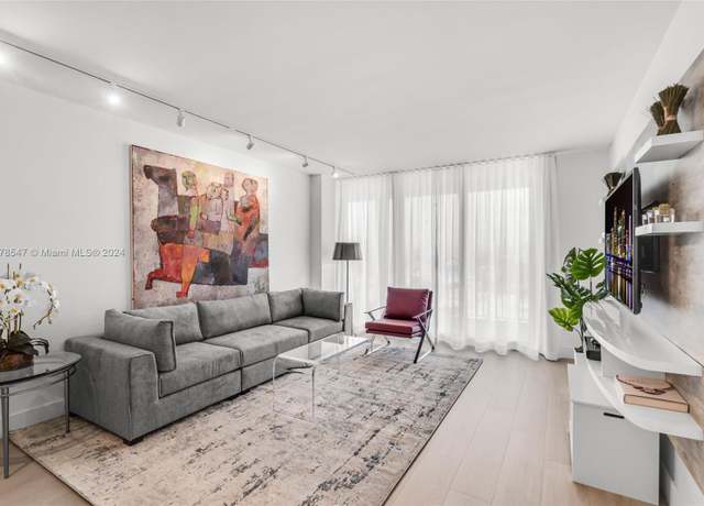 Property at 1500 Ocean Dr #1109, Miami Beach, FL 33139, 1 bed, 2 baths