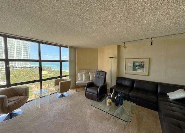 Property at 6423 Collins Ave #809, Miami Beach, FL 33141, 2 beds, 2 baths