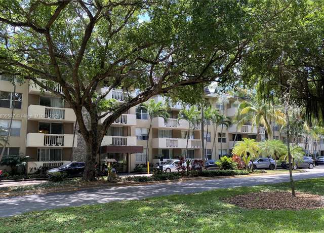 Property at Undisclosed address, North Miami, FL 33181, 1 bed, 1.5 baths