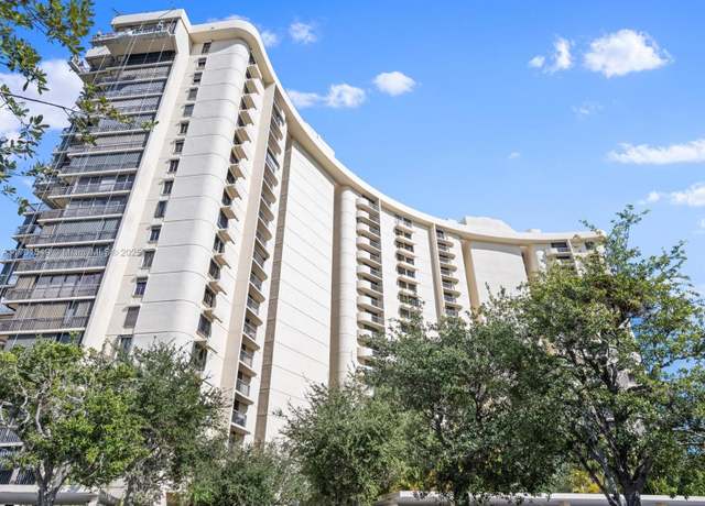 Property at 2480 Presidential Way #702, West Palm Beach, FL 33401, 2 beds, 2 baths