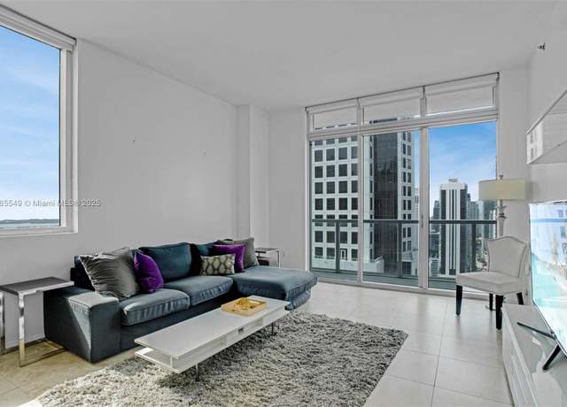 Property at 55 SE 6th St #4110, Miami, FL 33131, 2 beds, 2 baths