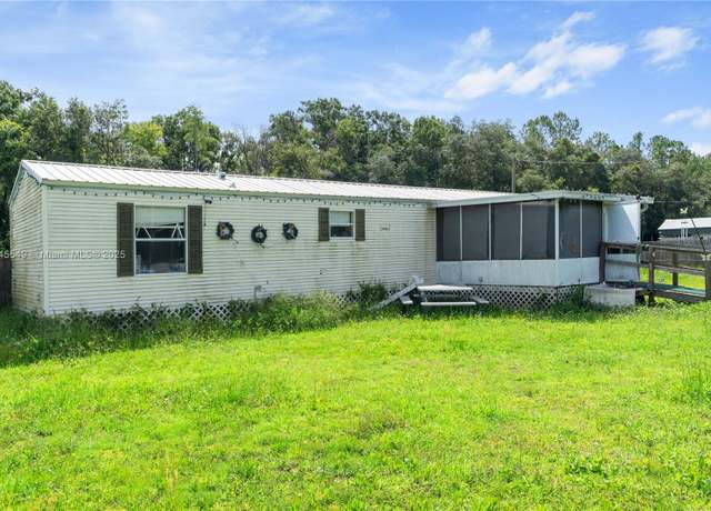 Property at 7611 Glen Meadow Dr, Lakeland, FL 33810, 3 beds, 2 baths