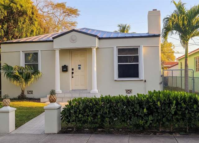 Property at 1618 Madison St, Hollywood, FL 33020, 3 beds, 2 baths