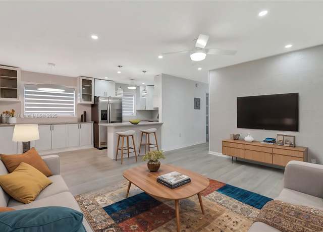 Property at 15600 NE 6th Ave Unit 30A, Miami, FL 33162, 2 beds, 1 bath