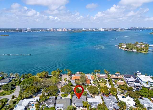 Property at 900 N Shore Dr, Miami Beach, FL 33141, 3 beds, 2.5 baths