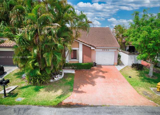 Property at 6240 NW 176th Ter, Hialeah, FL 33015, 3 beds, 2 baths