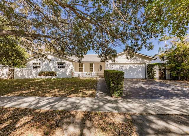 Property at 10401 SW 142nd Ct, Miami, FL 33186, 4 beds, 2 baths