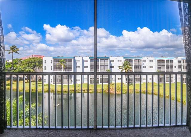 Property at 604 NE 2nd St #418, Dania Beach, FL 33004, 1 bed, 1.5 baths