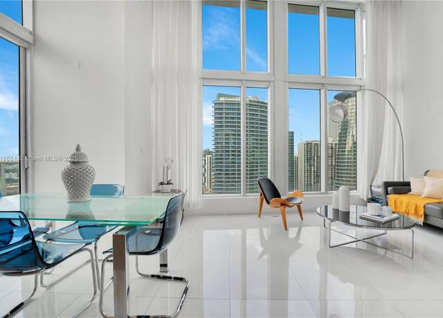Property at 485 Brickell Ave #4004, Miami, FL 33131, 2 beds, 2 baths