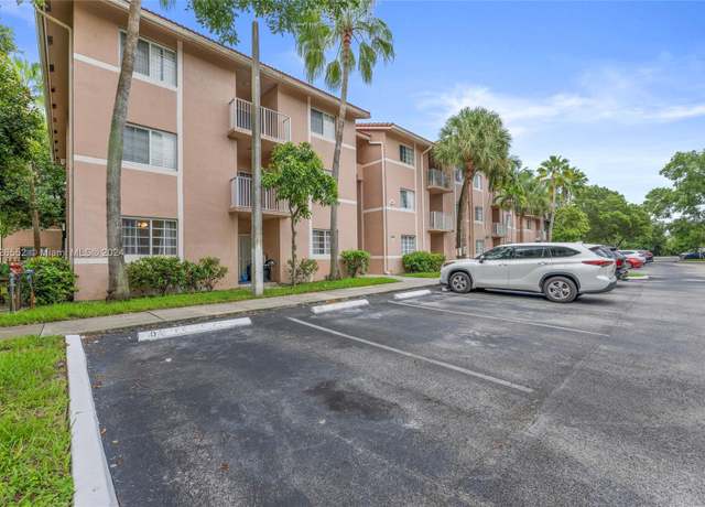 Property at 3241 Sabal Palm Mnr #101, Davie, FL 33024, 2 beds, 2 baths