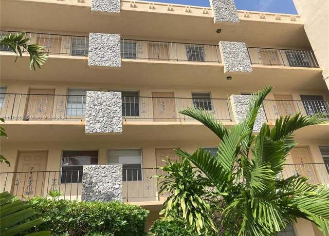 Property at 2145 Pierce St #205, Hollywood, FL 33020, 1 bed, 1 bath