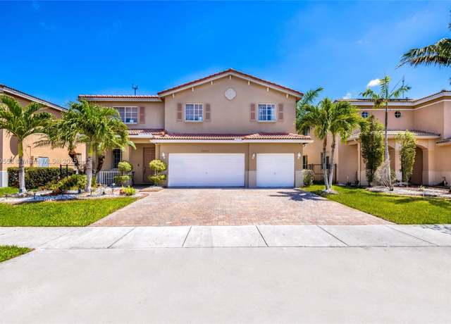 Property at 20621 NW 10th Ave, Miami Gardens, FL 33169, 6 beds, 4 baths