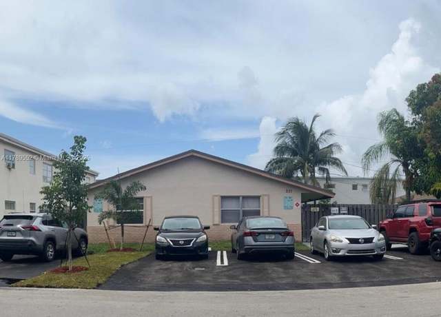 Property at 231 SW 8th Ct, Pompano Beach, FL 33060