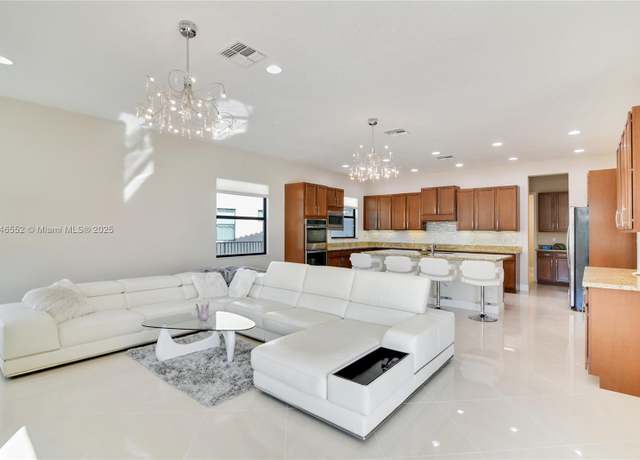 Property at 12137 Boca Reserve Ln, Boca Raton, FL 33428, 5 beds, 4.5 baths