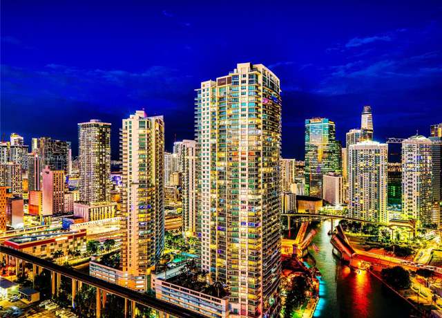 Property at 185 SW 7th St #3609, Miami, FL 33130, 2 beds, 2.5 baths