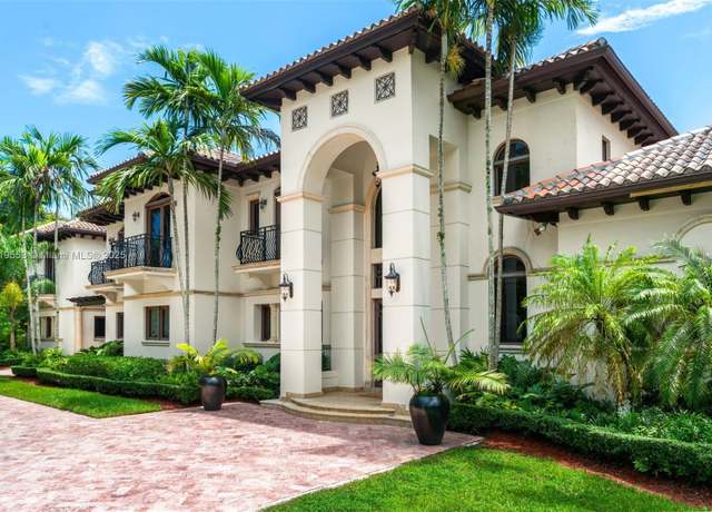 Property at 5950 SW 111th St, Pinecrest, FL 33156, 6 beds, 7.5 baths